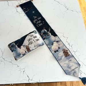 Holiday Banner and Pillow